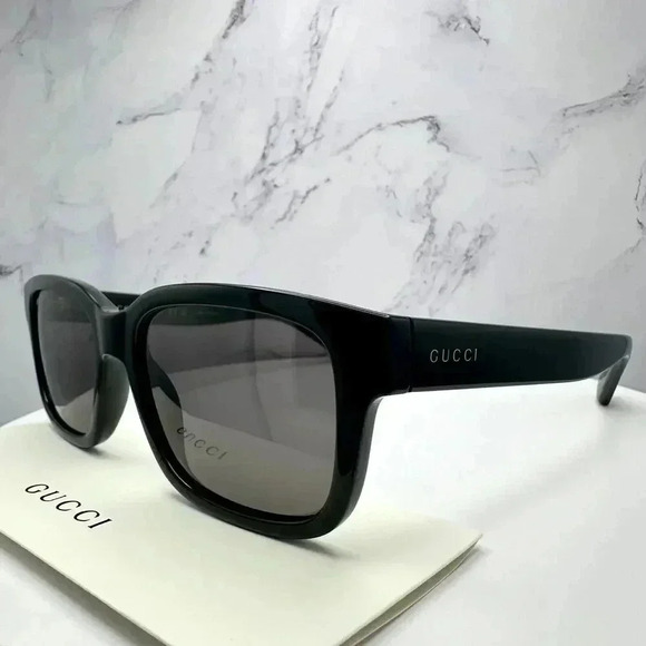 New Gucci Sunglasses - Picture 1 of 16
